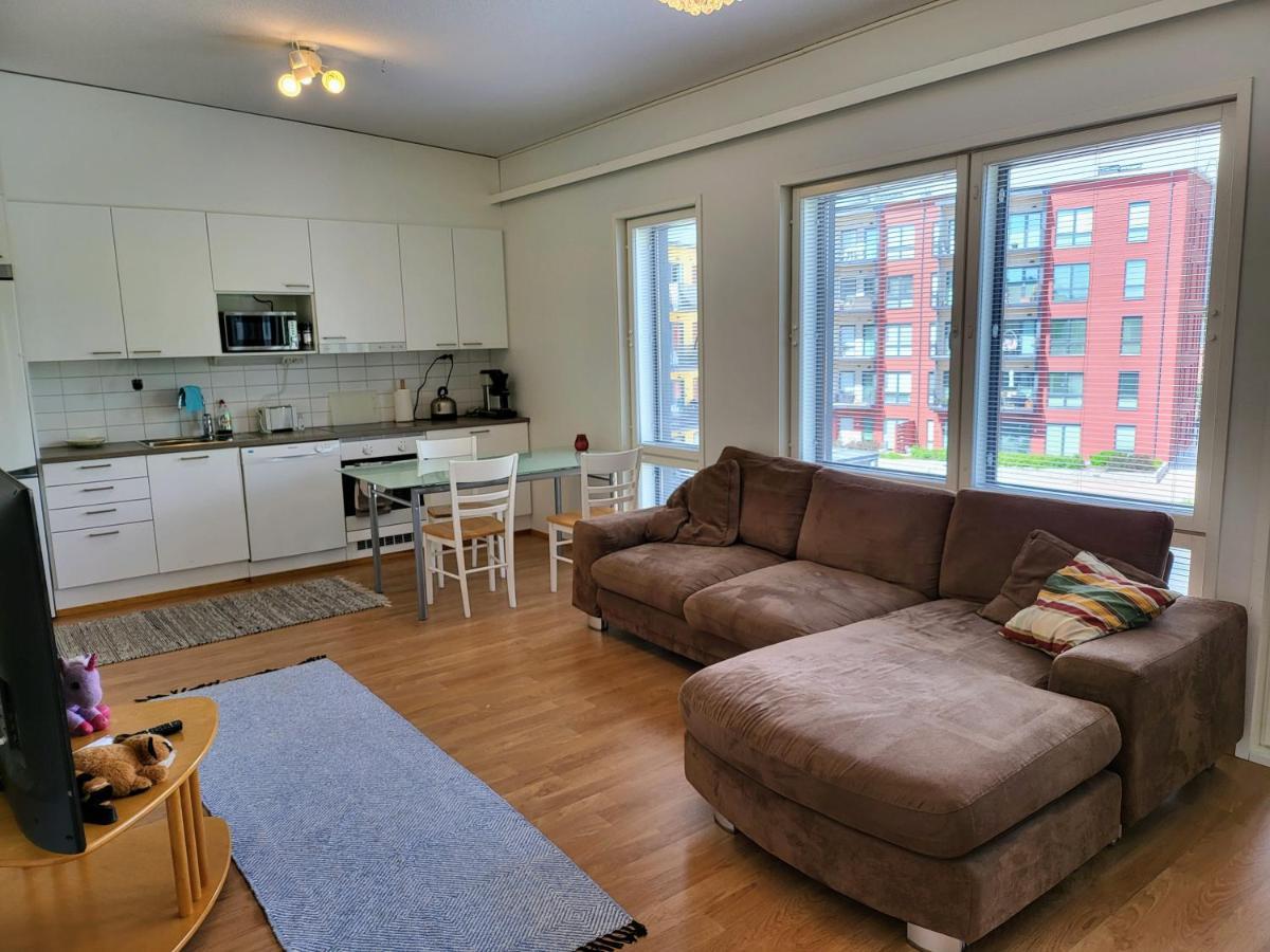 Two Room Apartment Near Harbour 图尔库 外观 照片
