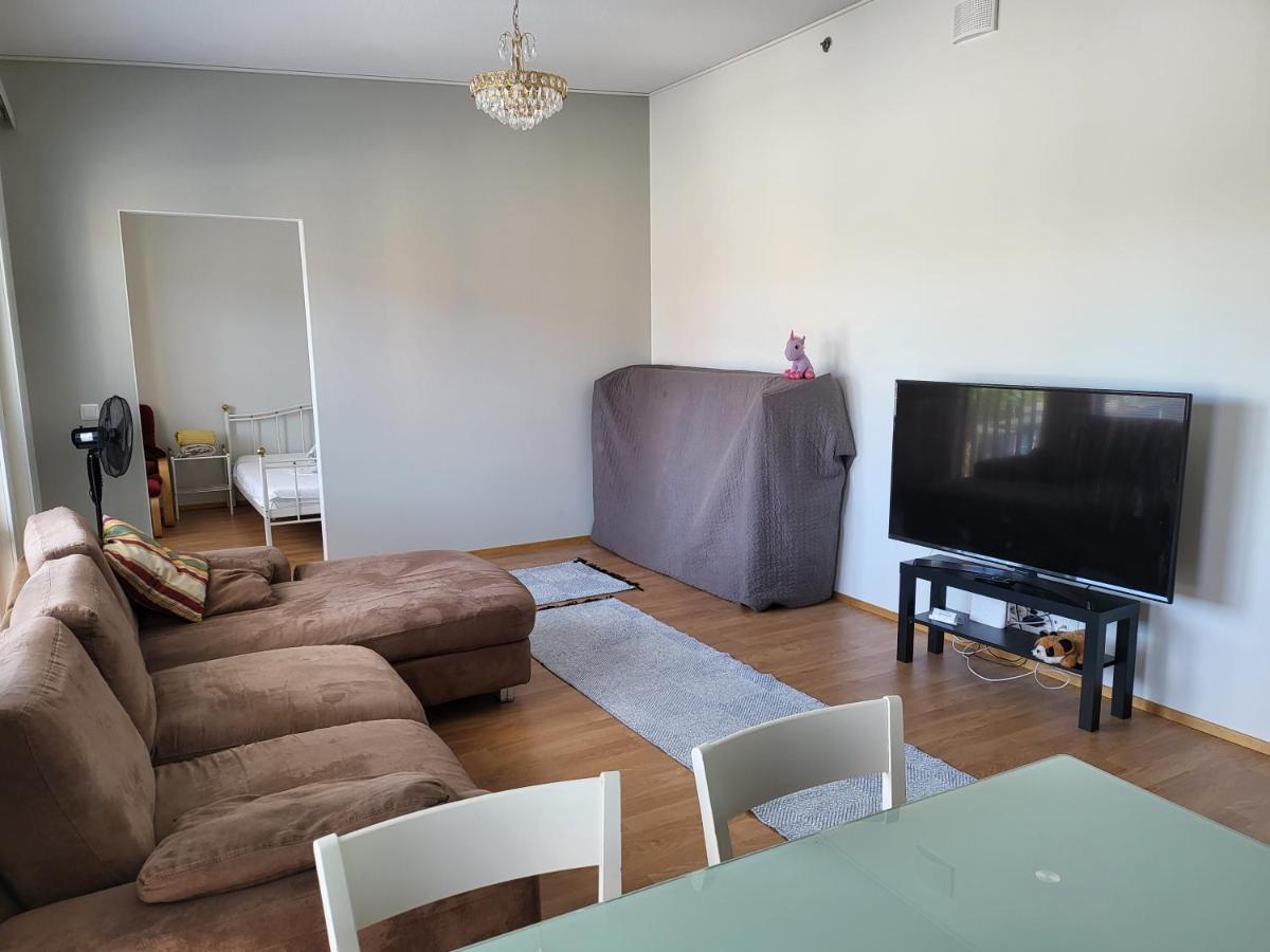 Two Room Apartment Near Harbour 图尔库 外观 照片