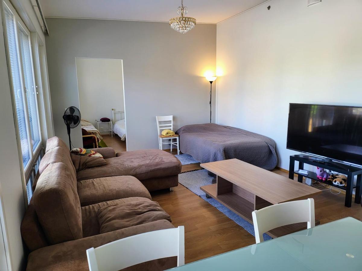 Two Room Apartment Near Harbour 图尔库 外观 照片